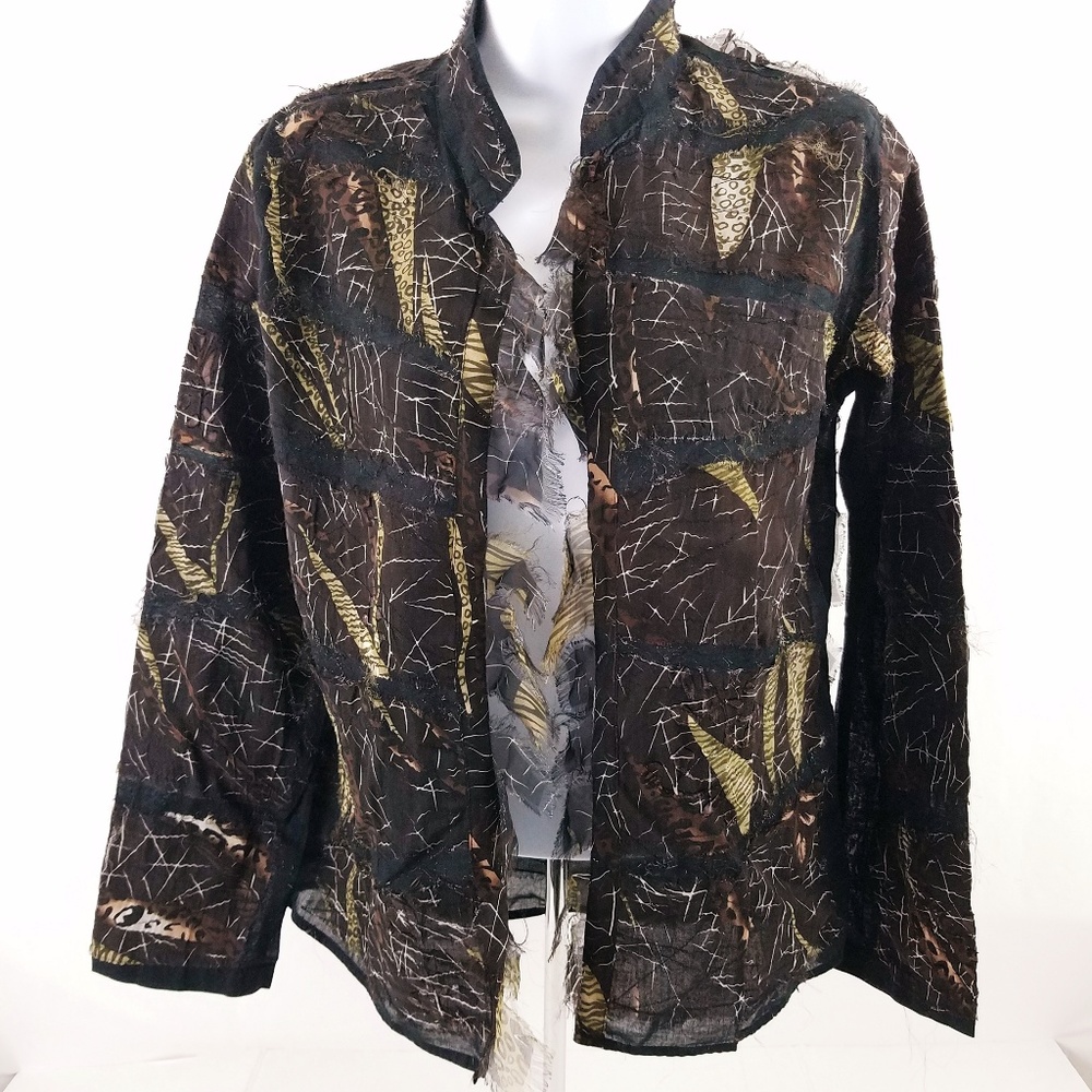 Chico's Women's Jacket Size 0 very thin